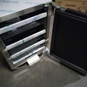 Serial 2231153070004